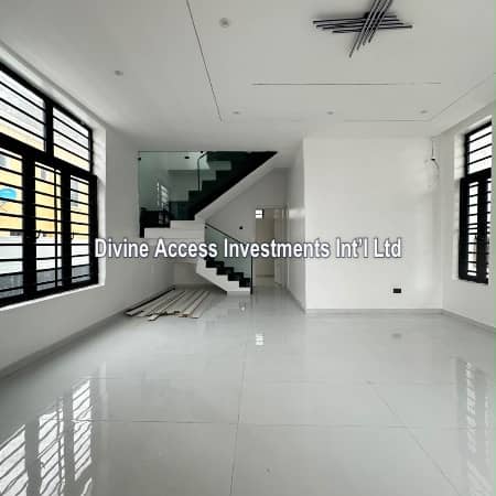 Luxury 5 Bedroom Fully Detached Duplex With Bq